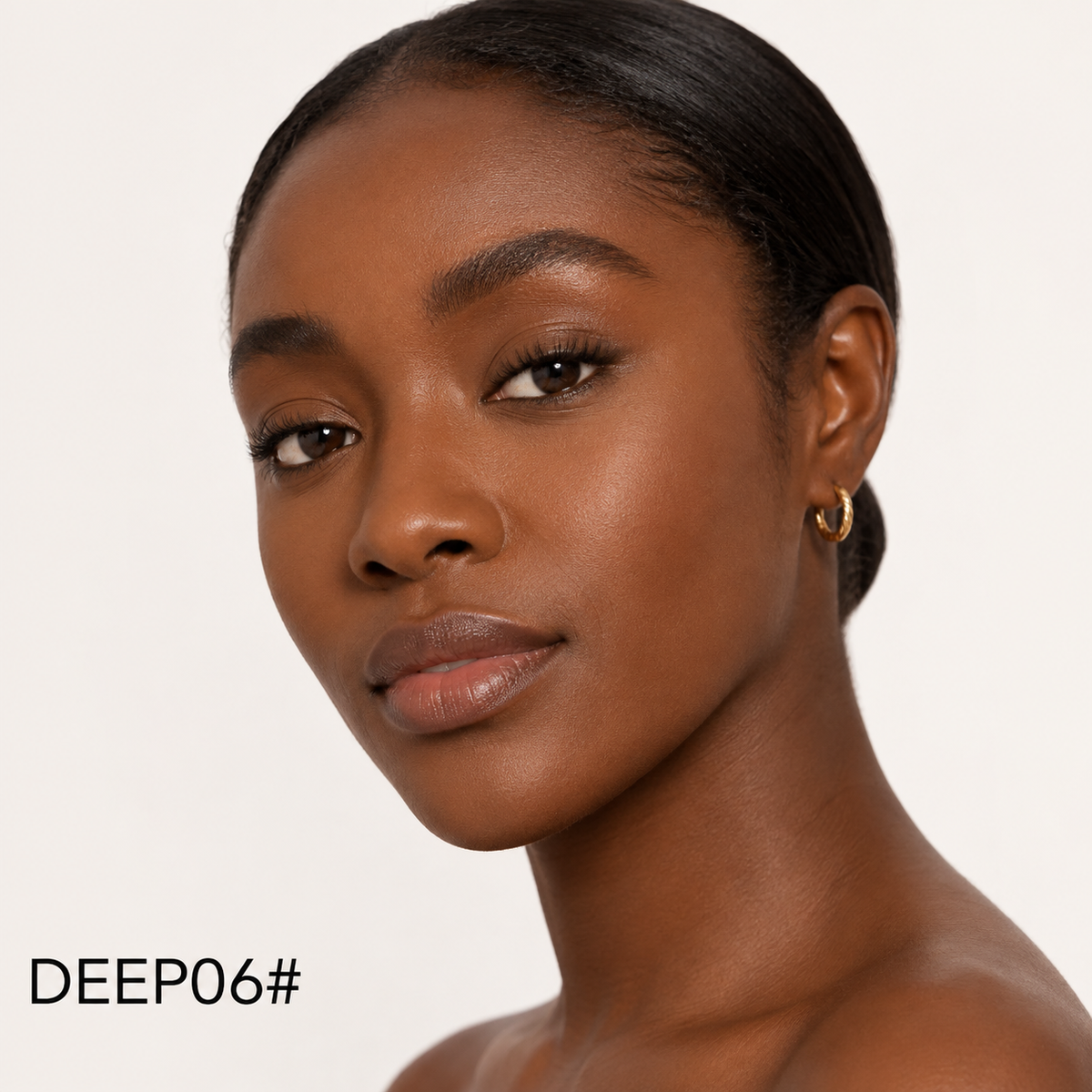 Second Skin Hydrating Soft-Matte Foundation